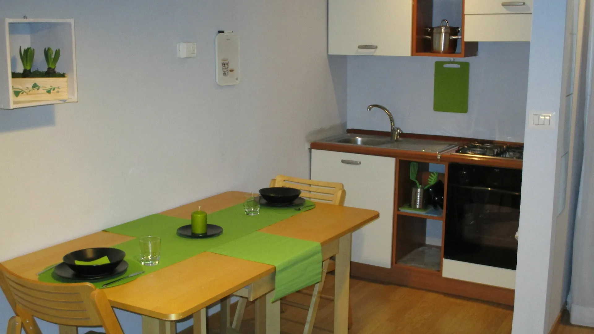 Isola Studios Milan Apartment